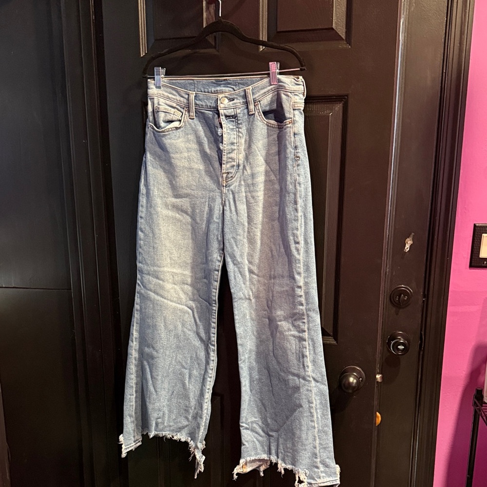 7 For All Mankind Light Blue Denim Jeans with Tan Leather Patch - Picture 3 of 3